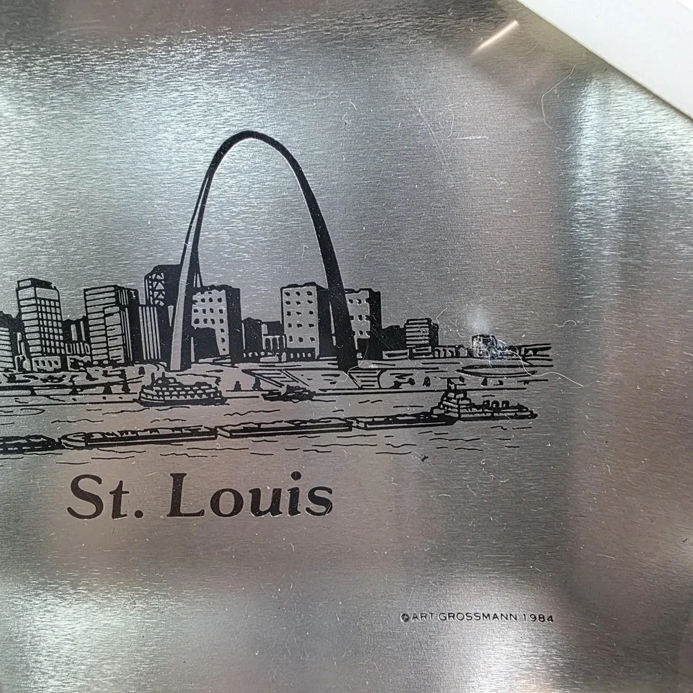 1984 St Louis‎ Arch Aluminum Trinket Candy Change Dish Tray 5